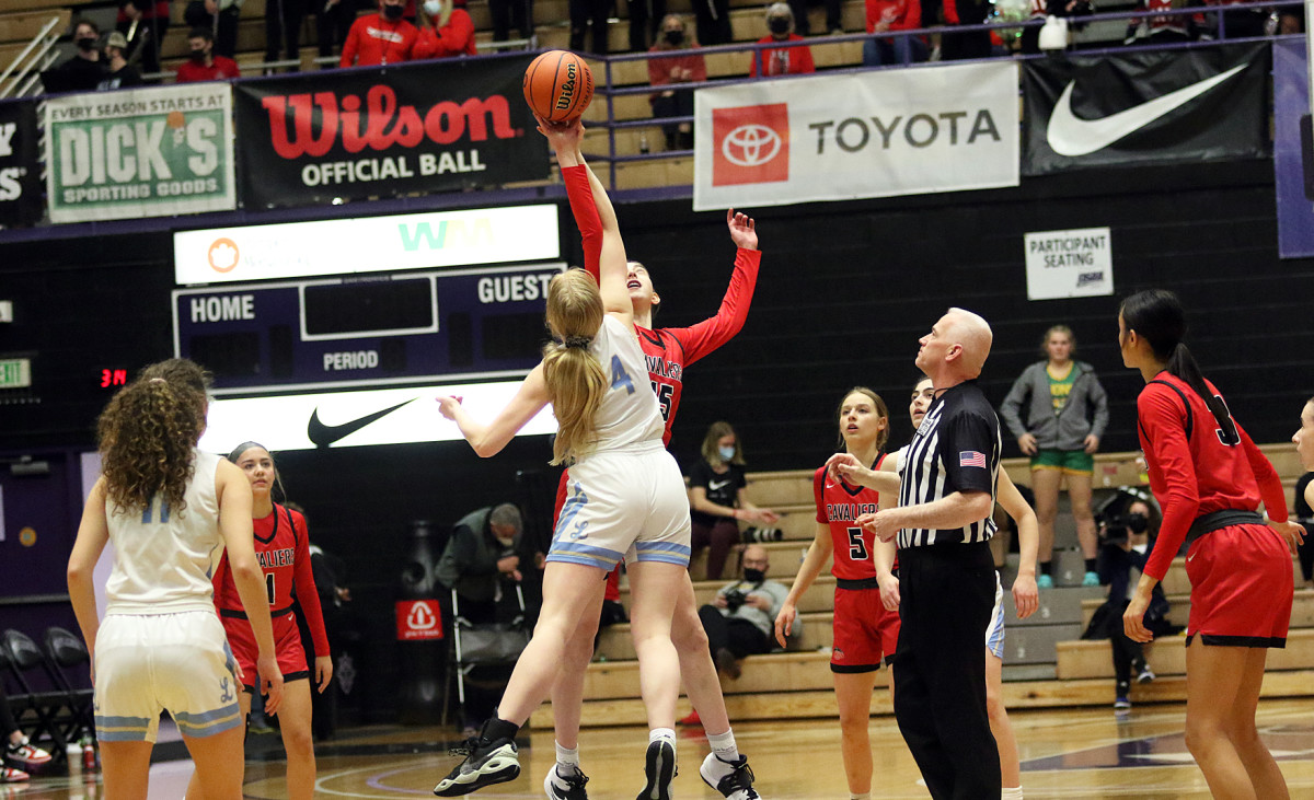 Clackamas Lakeridge girls basketball Dan Brood 10